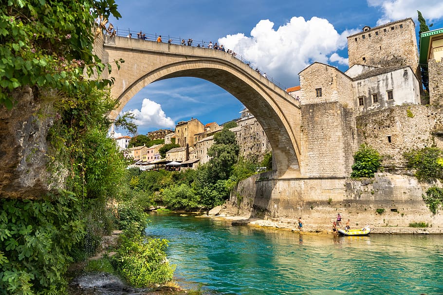 mostar-1.jpg