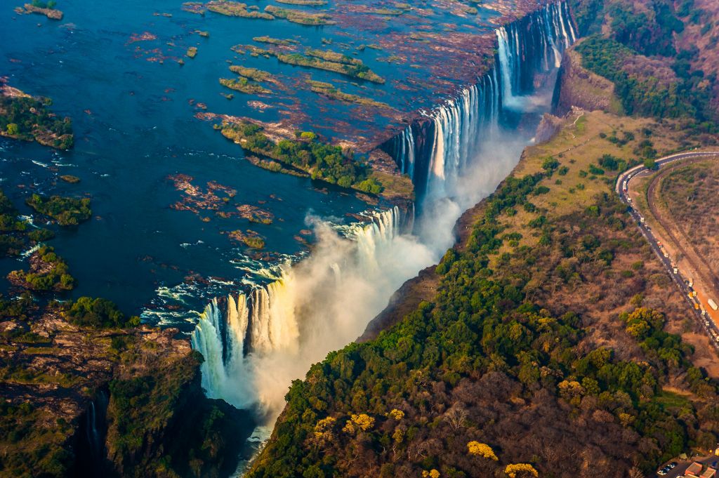 victoriafalls.jpg